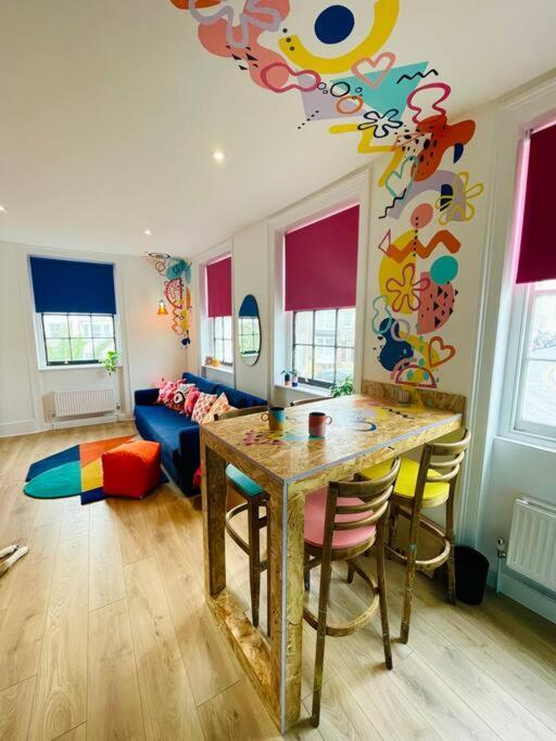 Colourful Apartment In Margate KENT Zewnętrze zdjęcie